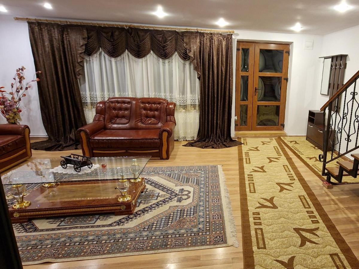 Ciprians' Home 萨彻勒 外观 照片
